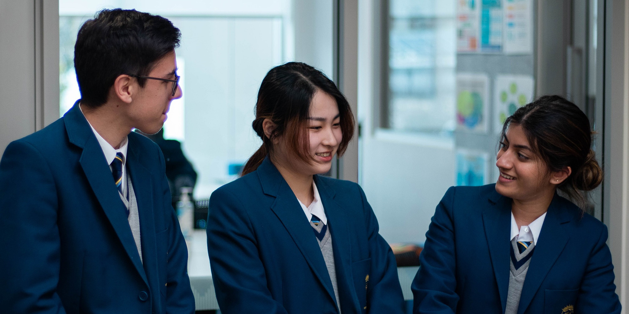 Senior Students talking in Hamann Wing alt1